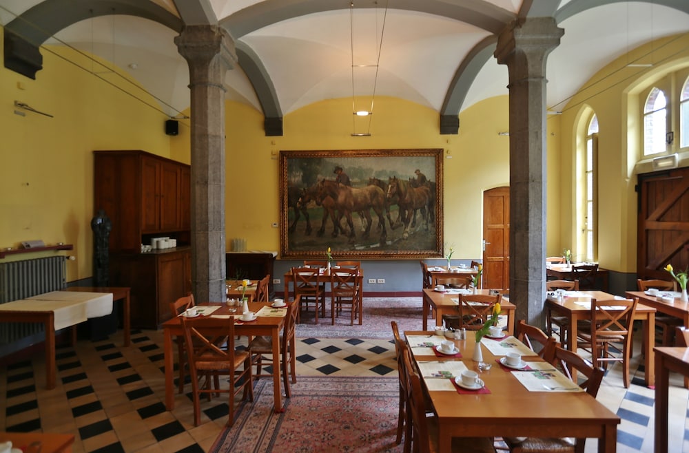 monasterium poortackere