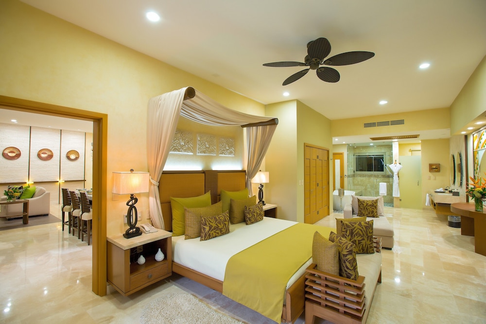 garza blanca residences