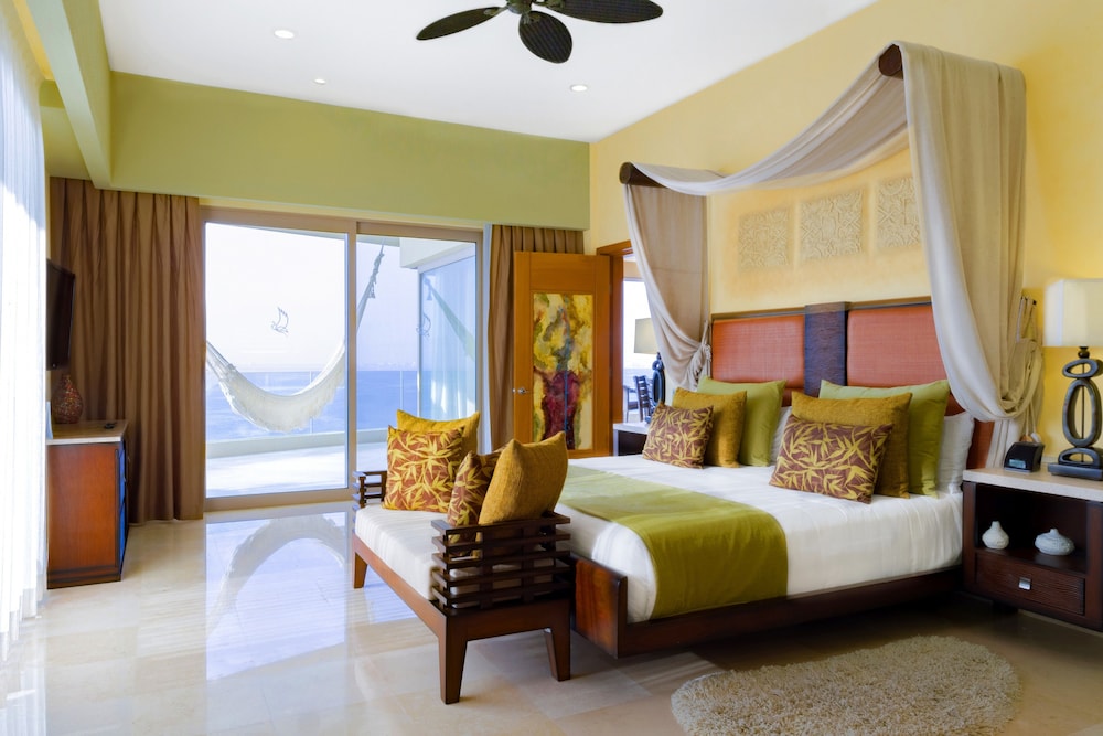 garza blanca residences