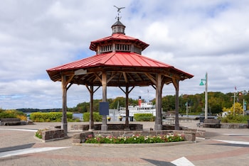 Residence Inn By Marriott Gravenhurst Muskoka Wharf,Gravenhurst>>Bracebridge,3 star