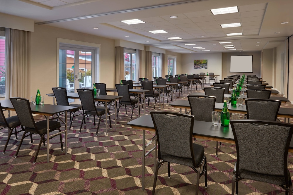 residence inn by marriott gravenhurst muskoka wharf
