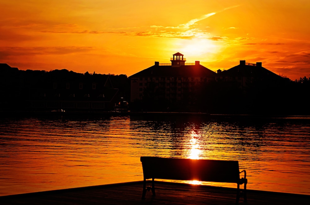 residence inn by marriott gravenhurst muskoka wharf