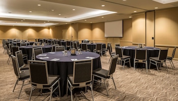 hilton salt lake city center