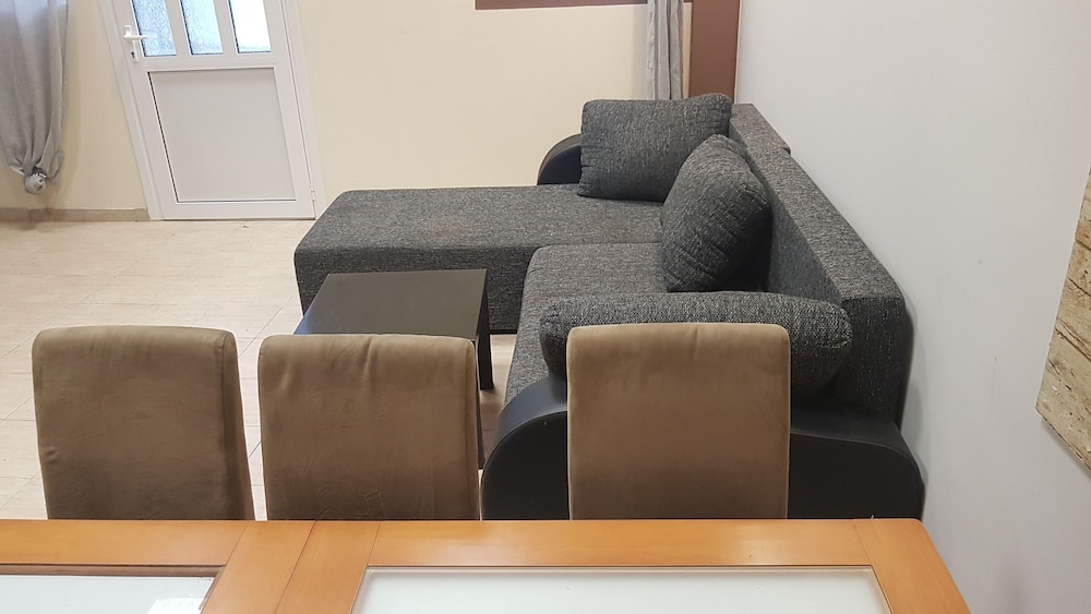 lefkada center apartments