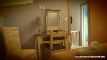 lefkada center apartments