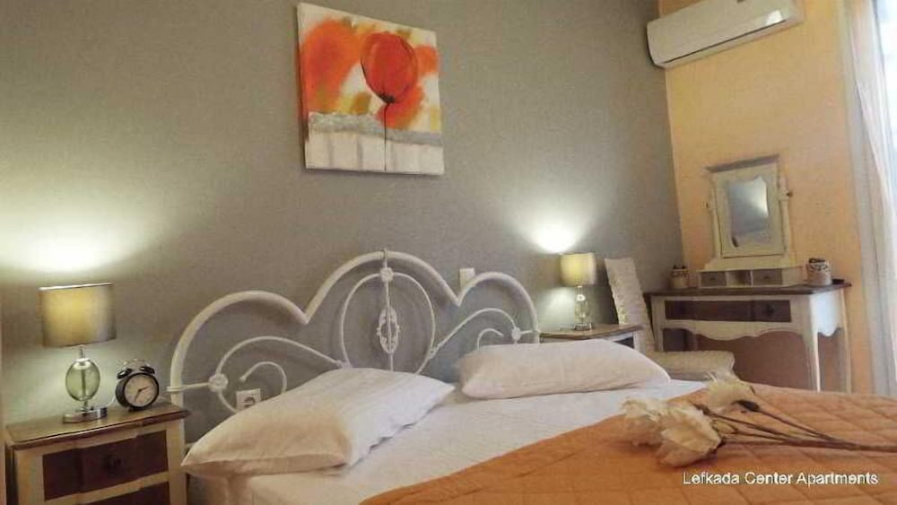 lefkada center apartments