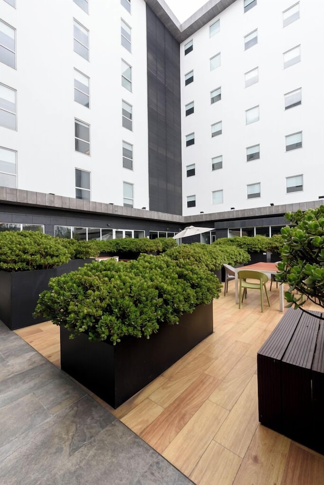 city express plus by marriott bogota aeropuerto