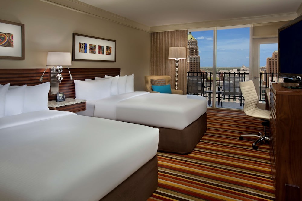 hilton palacio del rio