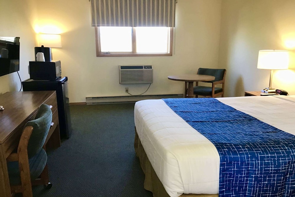 travelodge by wyndham three forks