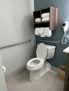 baymont by wyndham east ridge