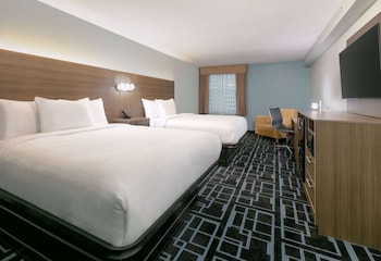 baymont by wyndham east ridge