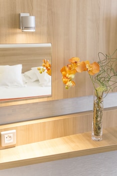 best western plus ajaccio amiraute hotel and residence