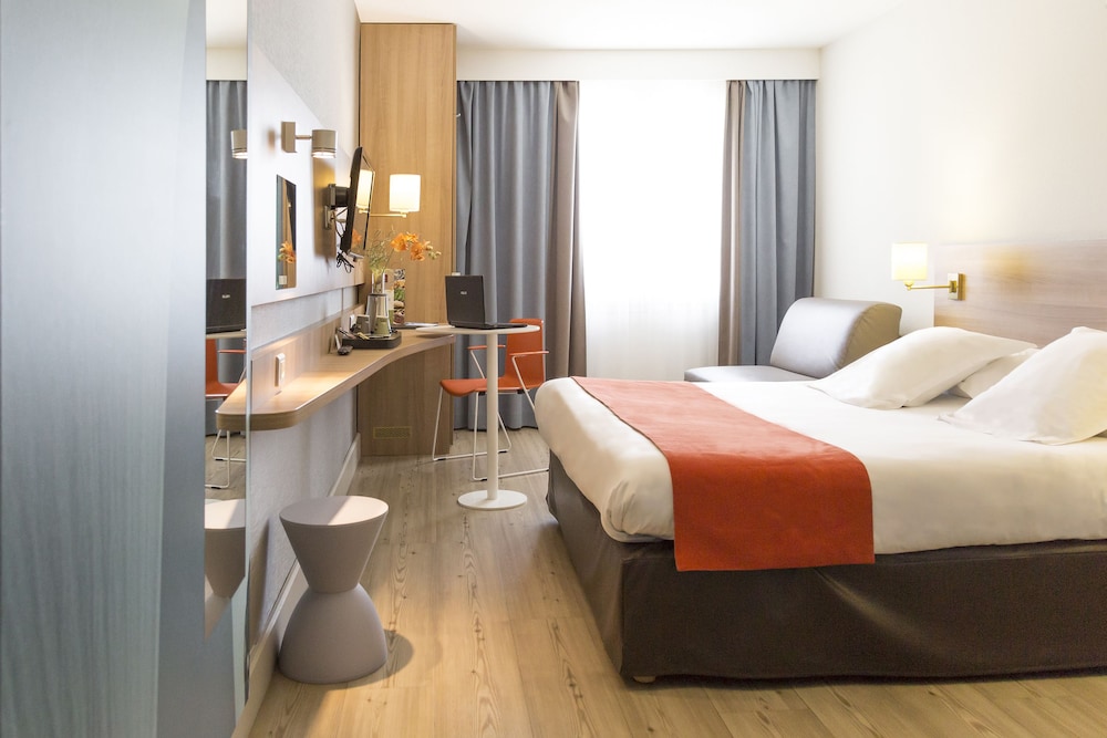 best western plus ajaccio amiraute hotel and residence