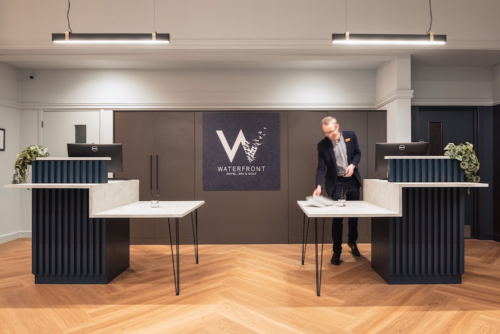 the waterfront hotel spa and golf