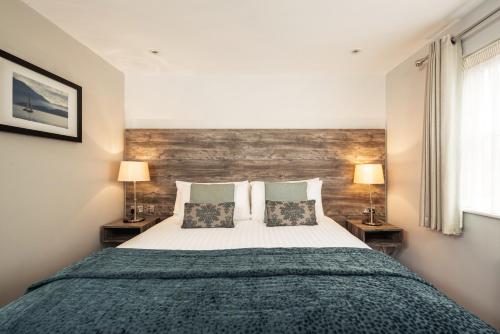 the waterfront hotel spa and golf