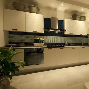 cubo apartments