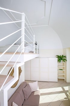 cubo apartments