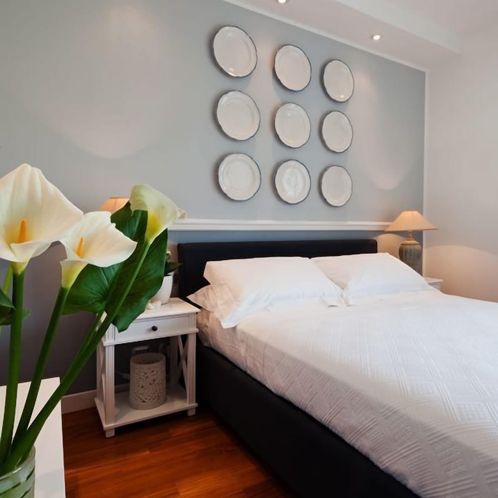 cubo apartments