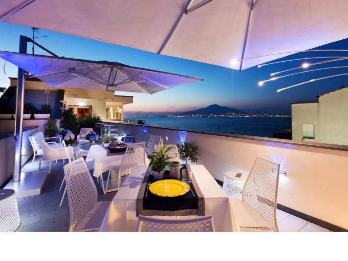 cubo apartments