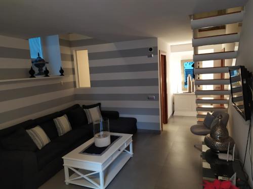cubo apartments