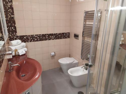 cubo apartments