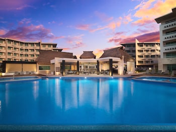 ventus at marina el cid spa and beach resort