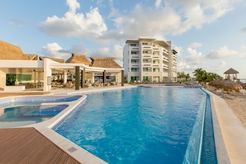 ventus at marina el cid spa and beach resort