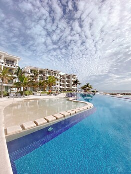 ventus at marina el cid spa and beach resort