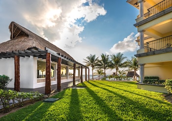 ventus at marina el cid spa and beach resort