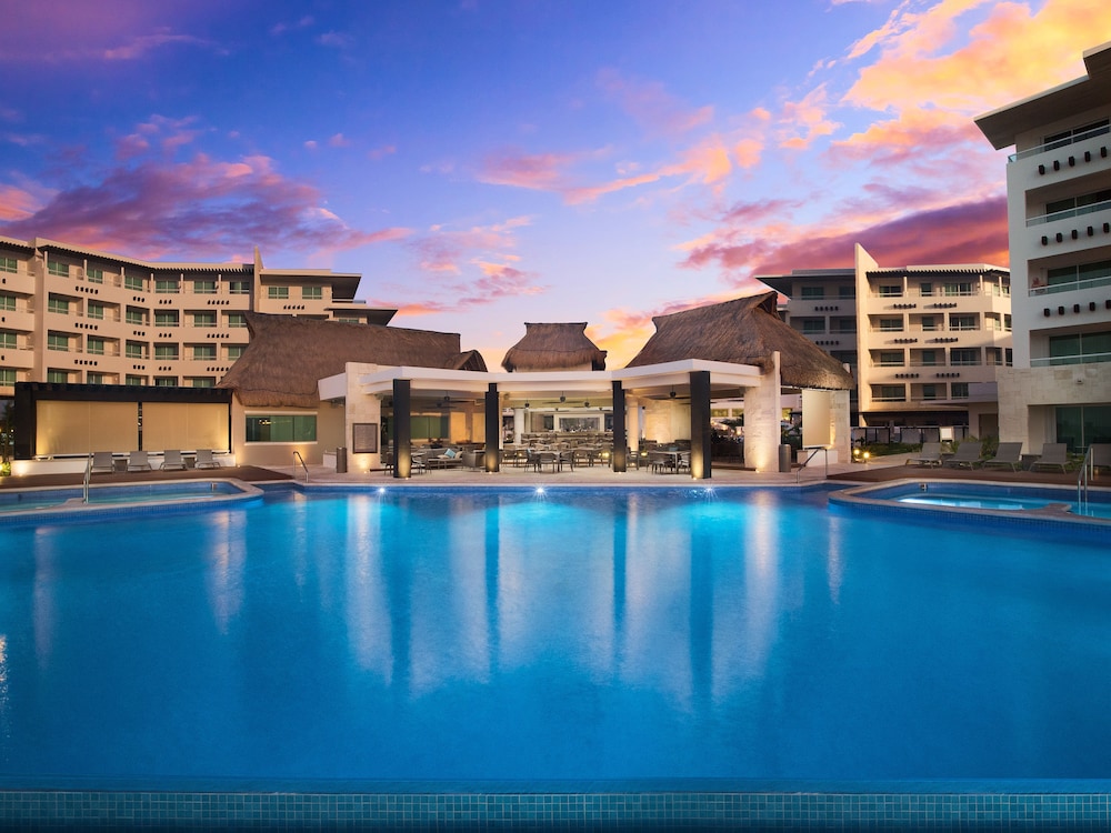 ventus at marina el cid spa and beach resort