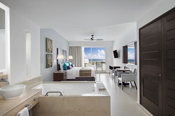 ventus at marina el cid spa and beach resort