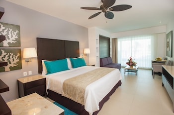ventus at marina el cid spa and beach resort