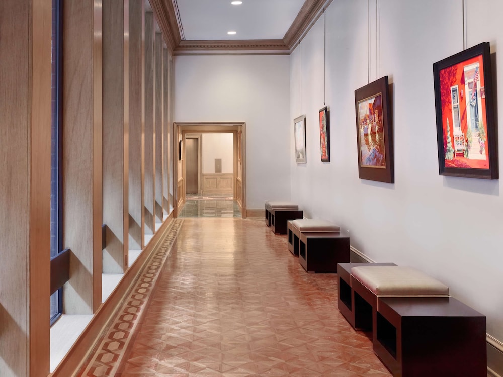 the royal sonesta harbor court baltimore