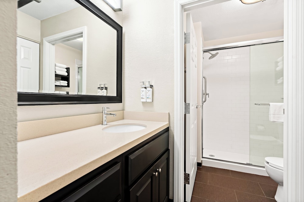 staybridge suites cincinnati north by ihg