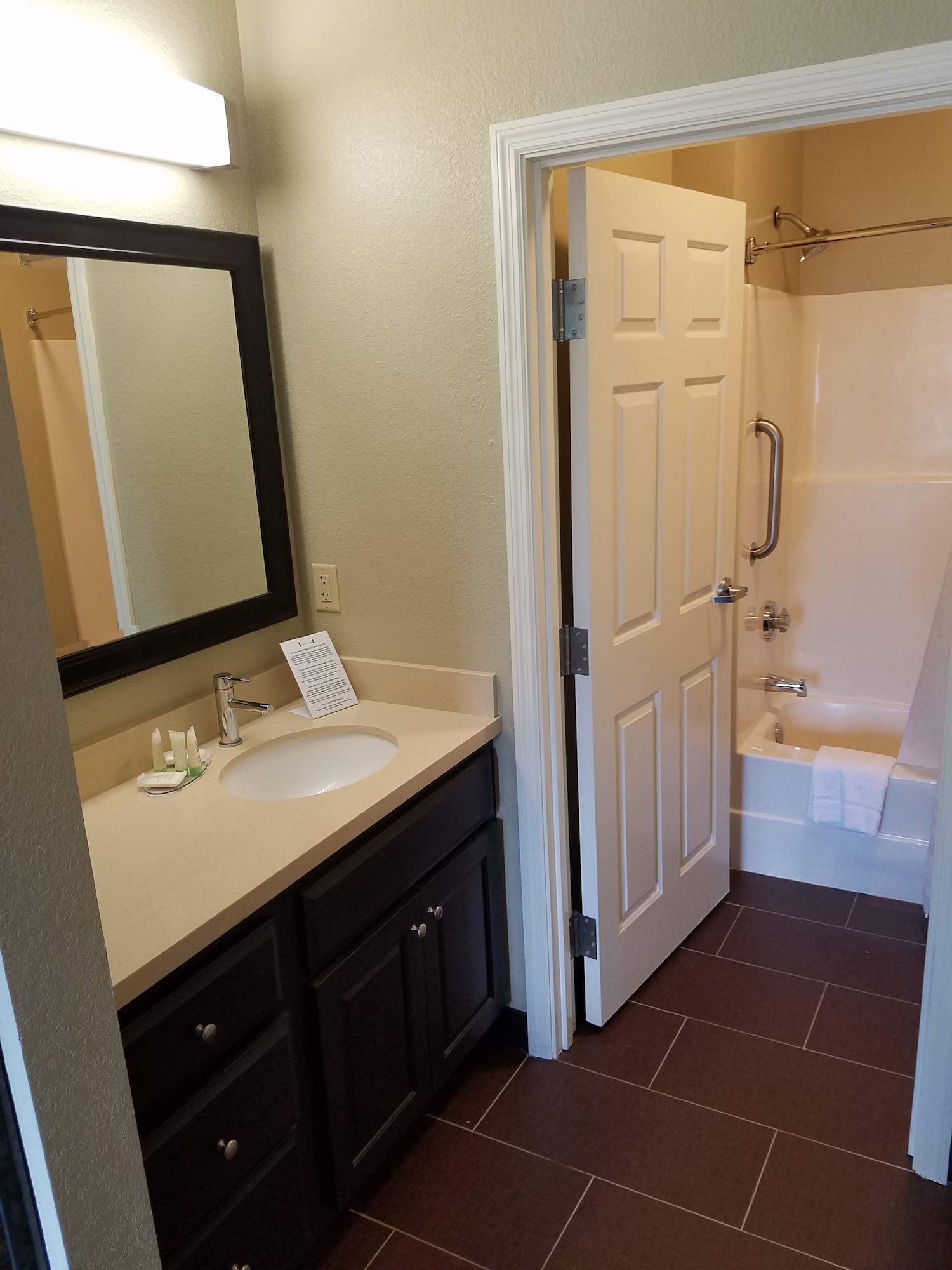 staybridge suites cincinnati north by ihg