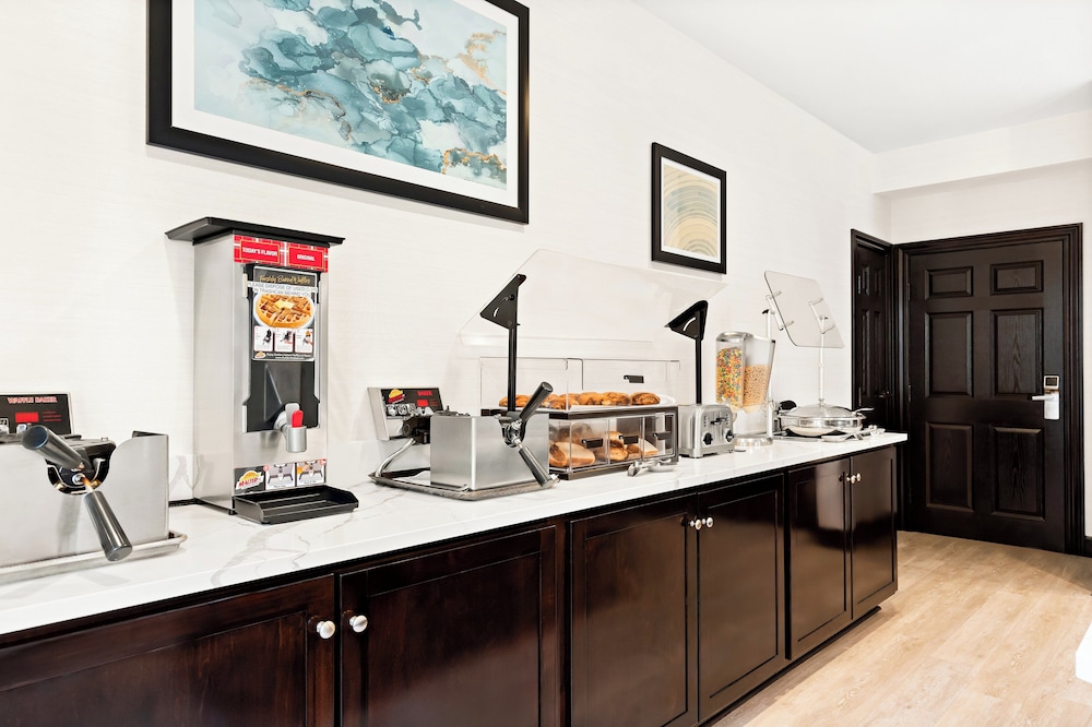 staybridge suites cincinnati north by ihg