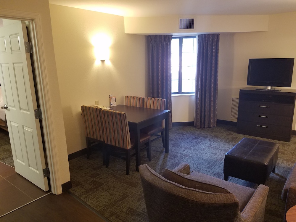 staybridge suites cincinnati north by ihg