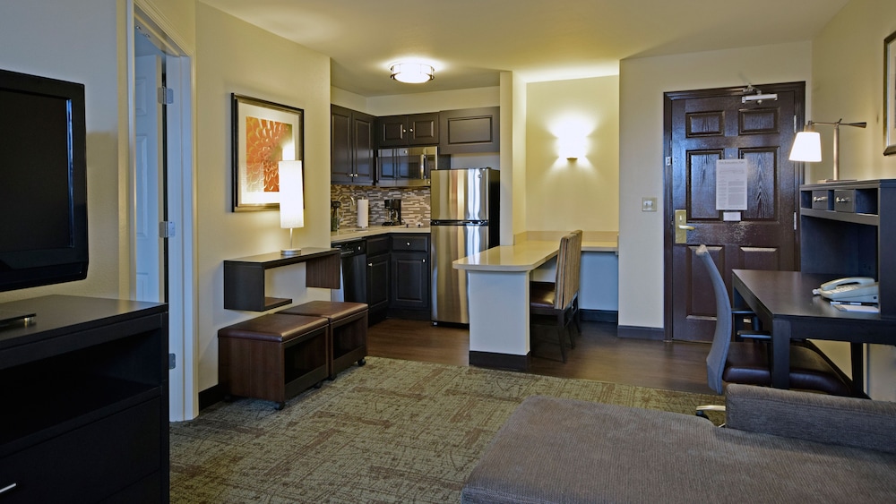 staybridge suites cincinnati north by ihg