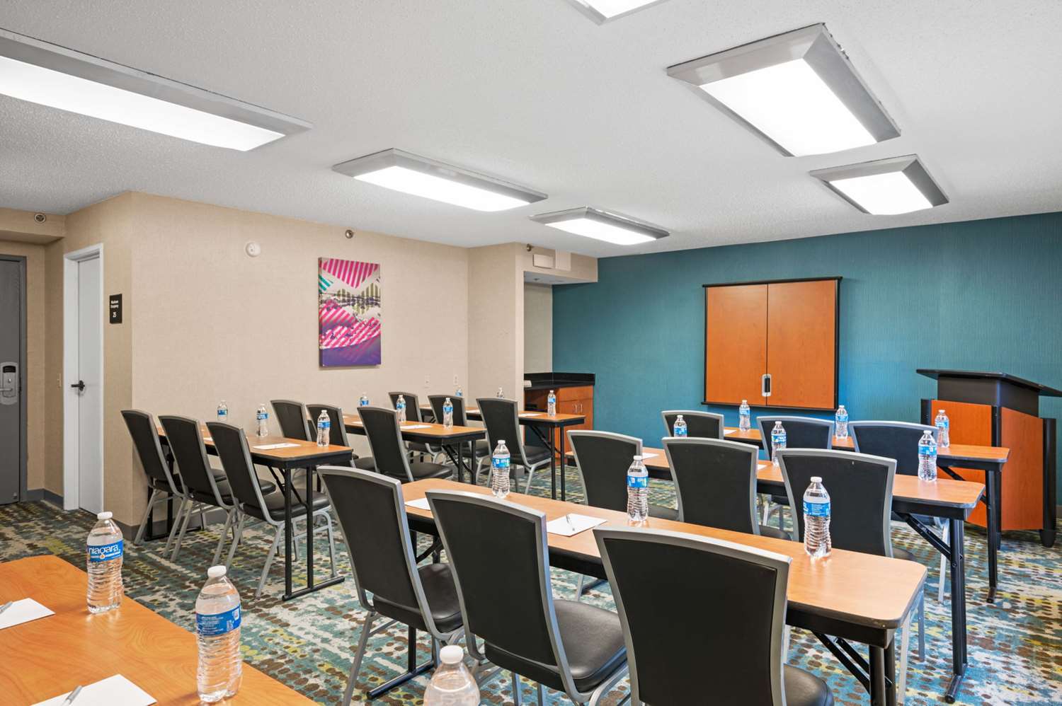 hampton inn cleveland westlake