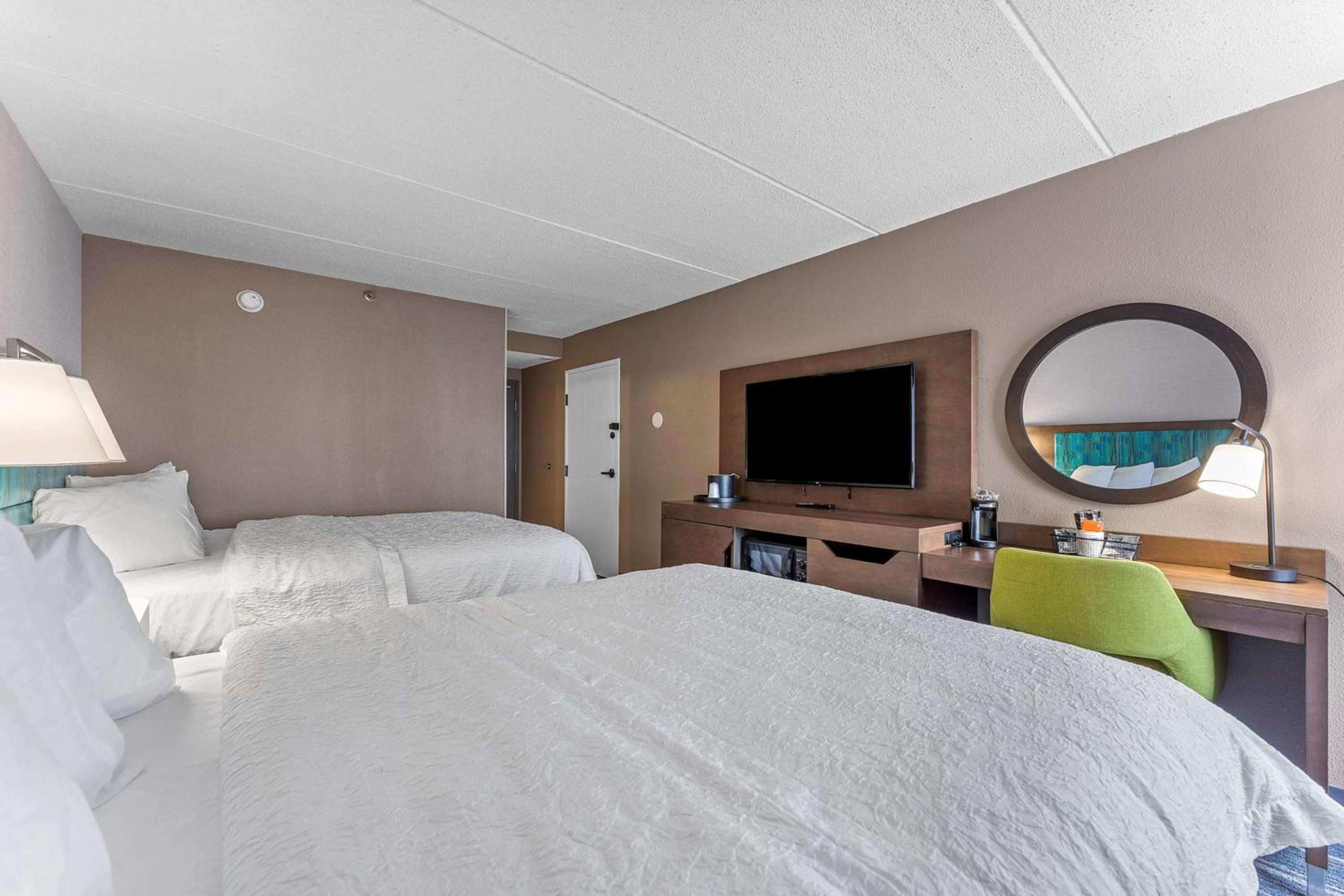 hampton inn cleveland westlake