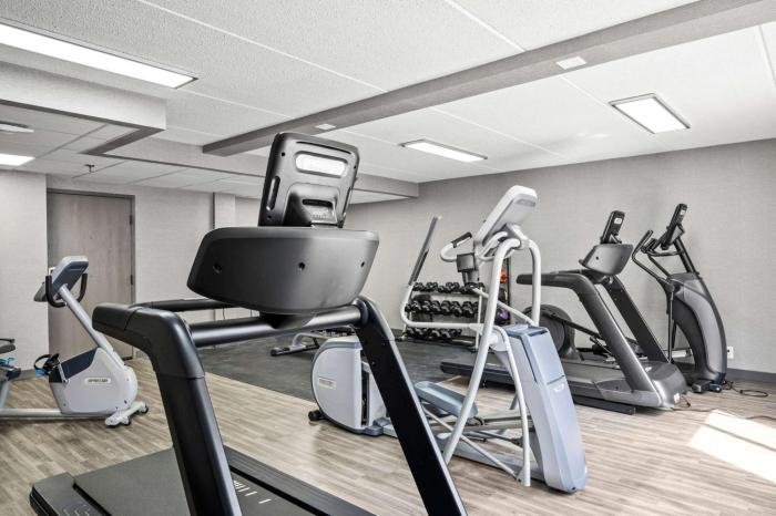 hampton inn cleveland westlake