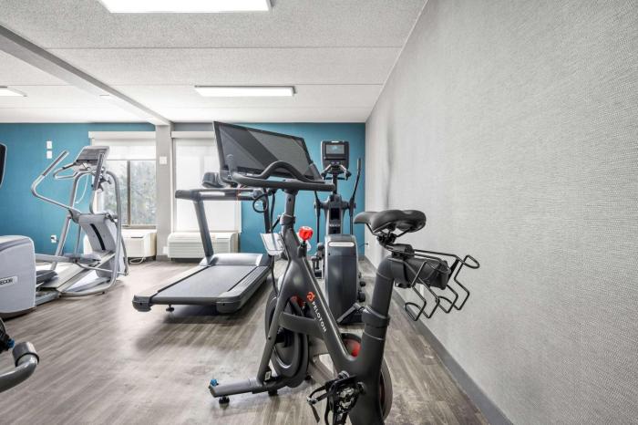 hampton inn cleveland westlake