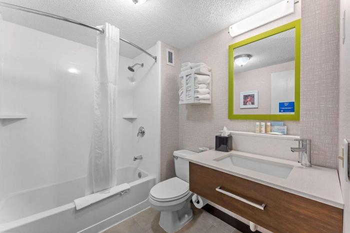 hampton inn cleveland westlake