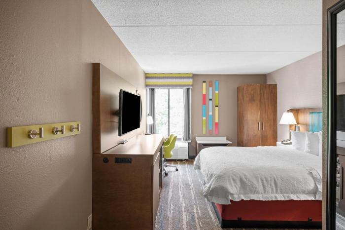 hampton inn cleveland westlake