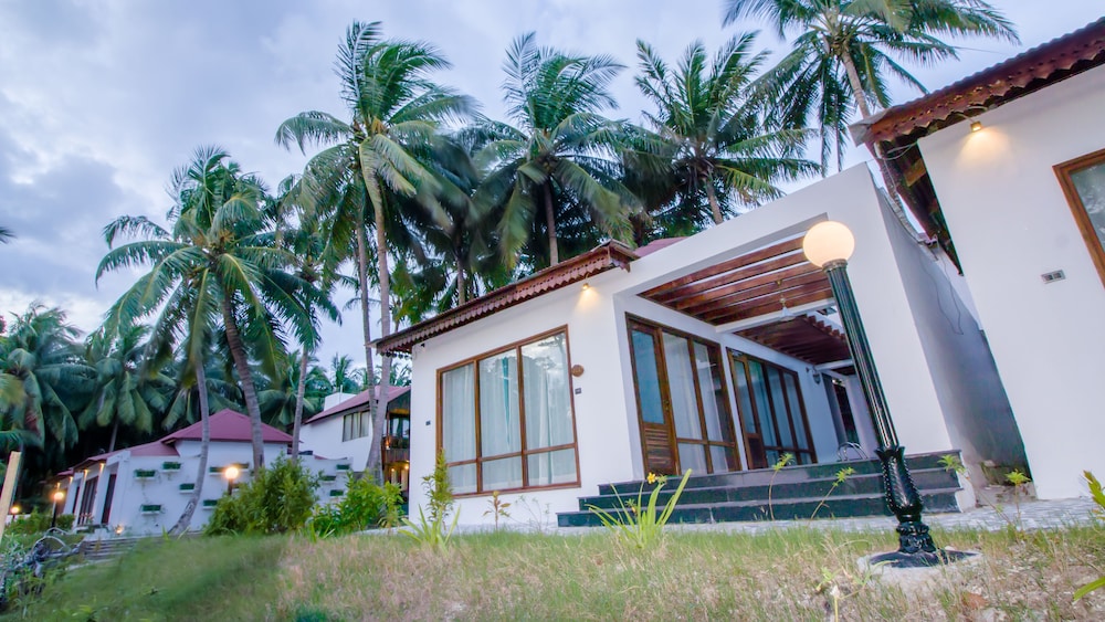 summer sands beach resort