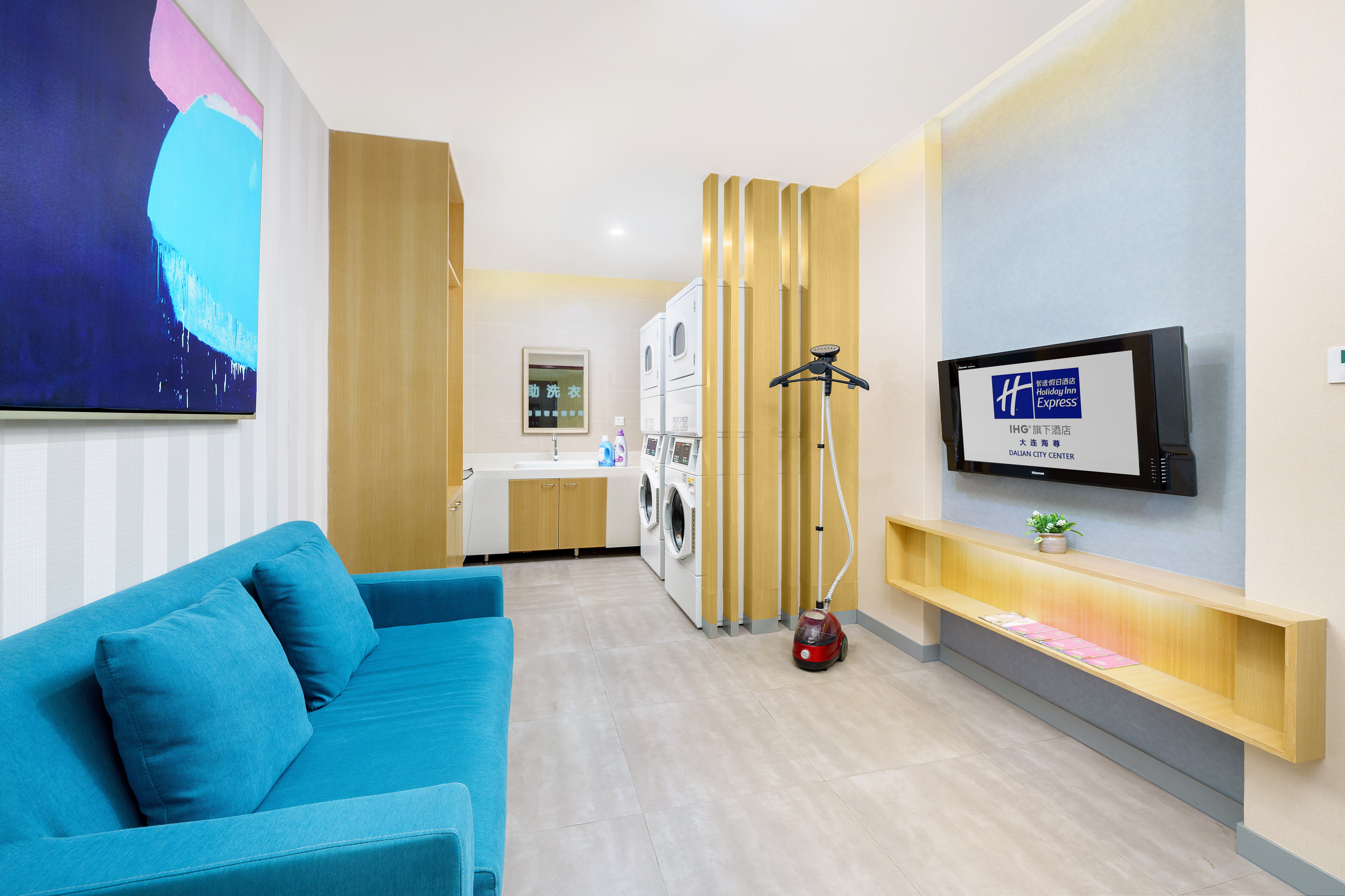 holiday inn express dalian city centre by ihg