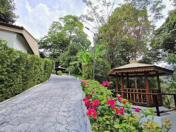 on the hill karon resort