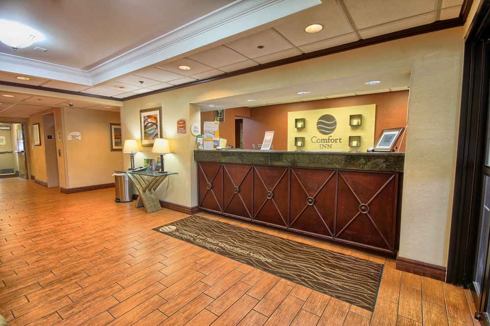 comfort inn near greenfield village