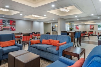 comfort inn near greenfield village