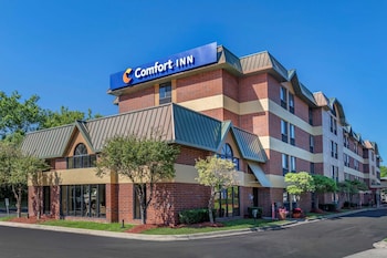 comfort inn near greenfield village